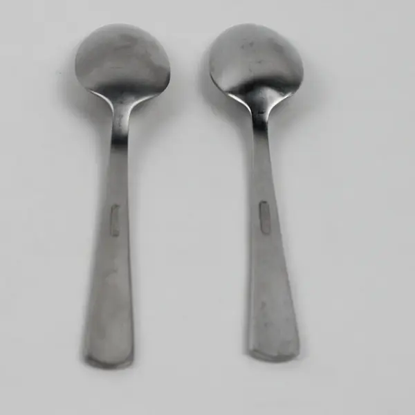 Lot of 2 Oneida Silver Aptitude Pattern 18/0 Stainless Soup Spoons 7" Good
