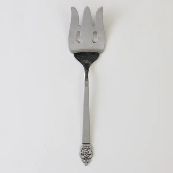 Oneida Silver Nordic Crown Pattern Deluxe SS Cold Meat Serving Fork 8.25" Rare