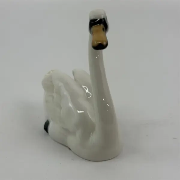 Lorenz Hutschenreuther Porcelain Figurine Swan Figurine by Achtziger