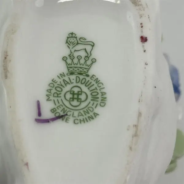 Royal Doulton England Bone China Swan With  Applied  Flowers Figurine