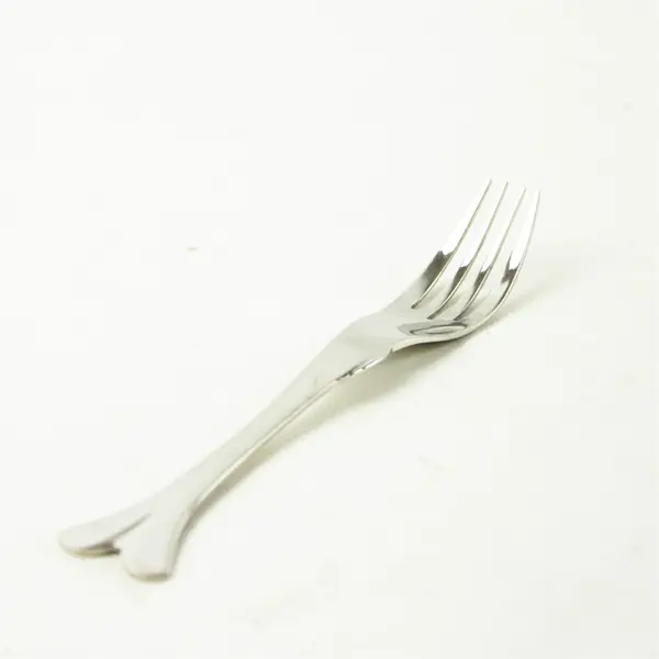 Yamazaki Gone Fishin' Used Serving Fork Fish Motif Collectible Flatware 6.75in