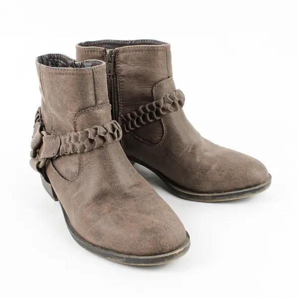 XOXO Brand Dark Brown Braided Detailed Ankle Boots Women's 6.5M