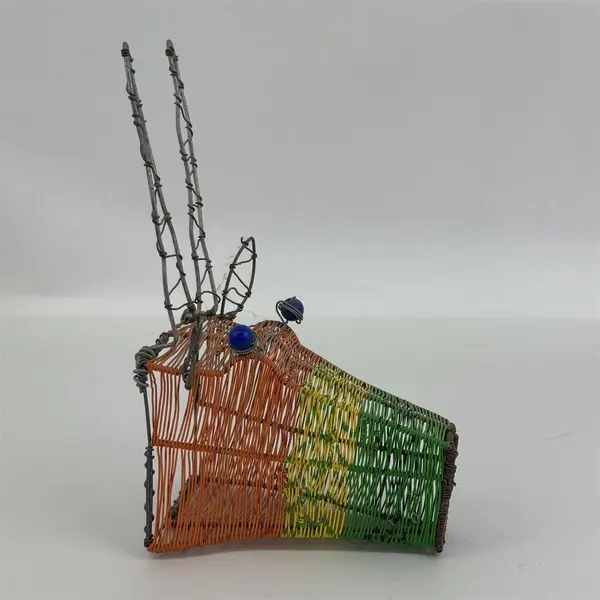 Handmade Wire Giraffe Head Basket