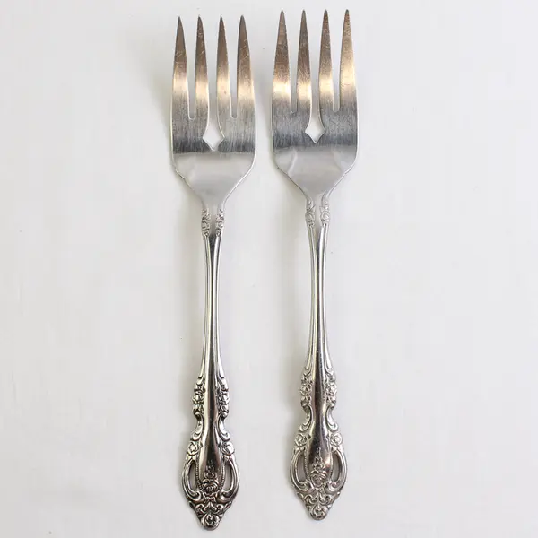 Lot Of 2 Oneida Silver Brahms Pattern SS Medium Serving Forks 8.5" Rare