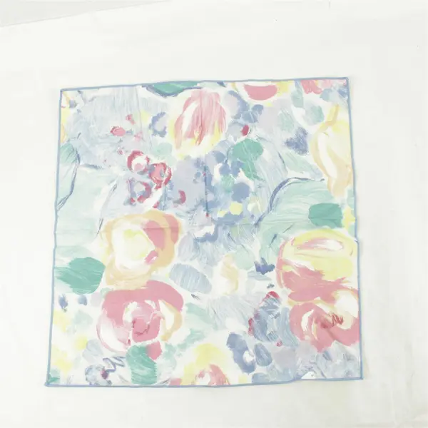 Lot of 4 Mixed Linen Napkins 