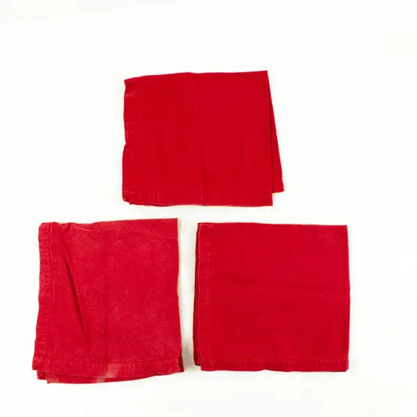 Set of 3 Red BB Embossed Linen Napkins 17x18