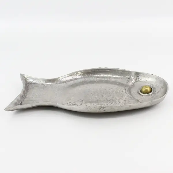 1977 Arthur Court  Designs Aluminum Fish Platter With Brass Eye