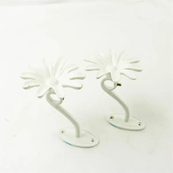 Set of 2 Floral Wall Hooks Decorative Flower Hooks for Scarves