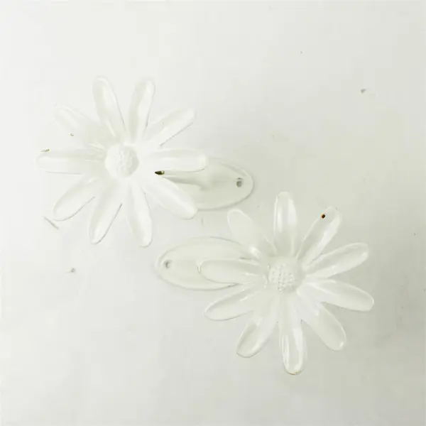Set of 2 Floral Wall Hooks Decorative Flower Hooks for Scarves
