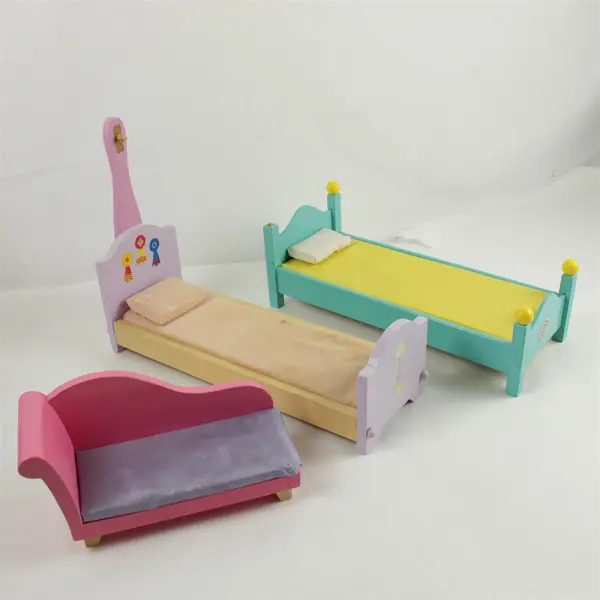 Lot of 8 Wooden Dollhouse Furniture Miniatures Accessories