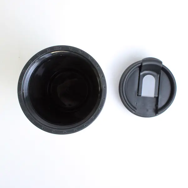 Everyday Living Green/Pink Plastic Travel Mug/Tumbler With Matching Lid 16 Oz