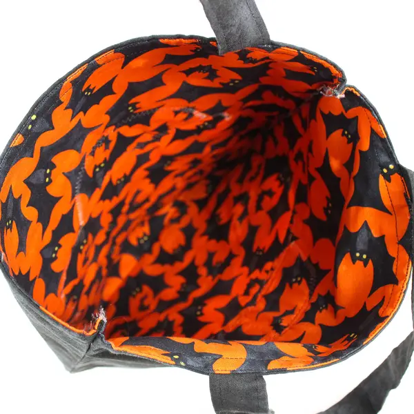 Lot of 2 Ghost Car Tote Bags Halloween Trick or Treat