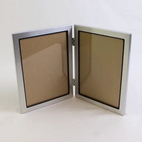 Pinnacle Silver Double Hinged Picture Frame 5x7