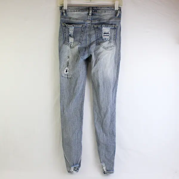 Rue21 Light Wash Ripped Distressed Skinny Jeans Women's Size 0
