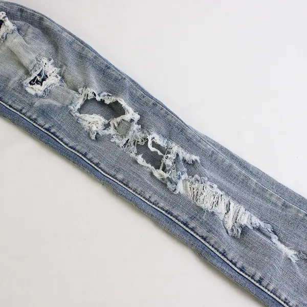Rue21 Light Wash Ripped Distressed Skinny Jeans Women's Size 0