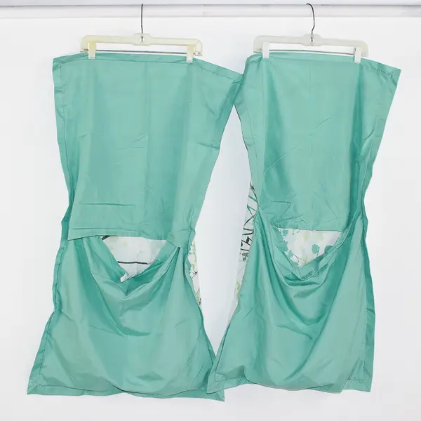 Lot Of 2 Unbranded Matching Green Tree Patterned Pillow Shams King 22" x 38"