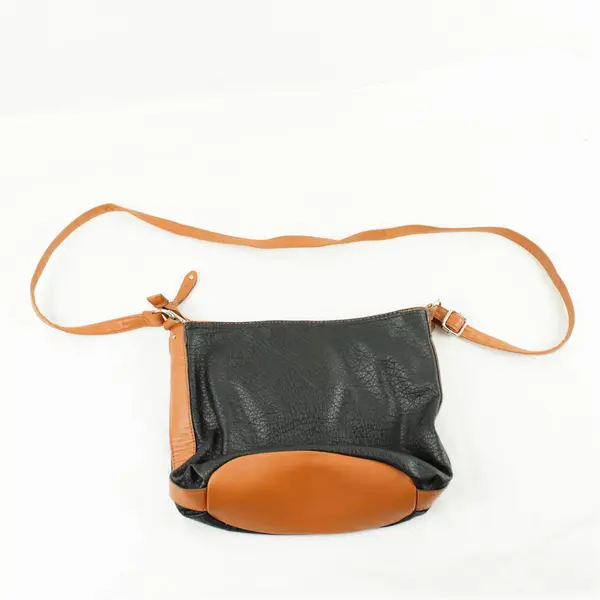 Rosetti Medium Black & Brown Two-Tone Crossbody Shoulder Bag Zipper