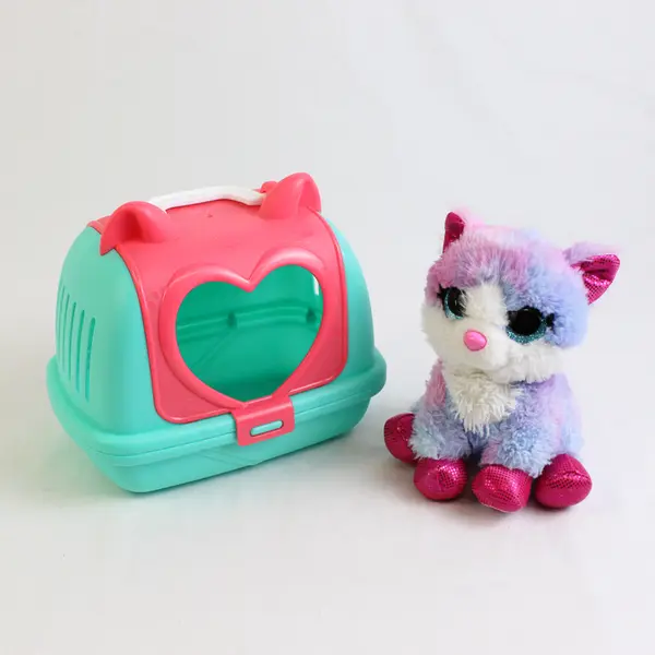 Pets Alive Pet Shop Surprise Ser 2 Slumber Party Dozer the Kitty Plush & Carrier