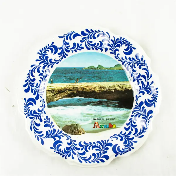Natural Bridge Aruba Plastic Display Plate 10.5in Decorative Plate/Tray