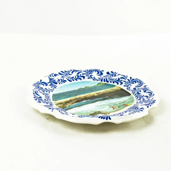 Natural Bridge Aruba Plastic Display Plate 10.5in Decorative Plate/Tray