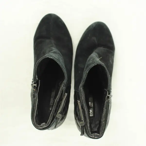 BCBG Black Zippered High Heel Booties Women's Size 10M