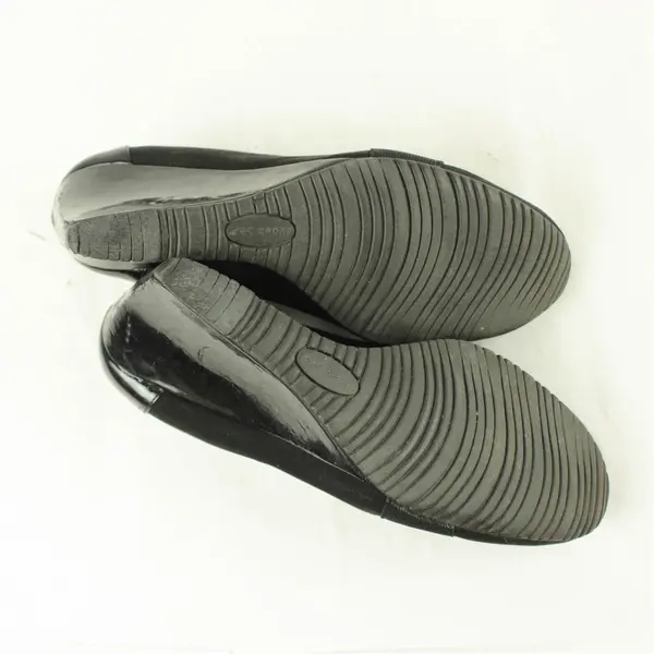 AK Sport Women's Black Wedge Heels 9.5 M Closed-Toe