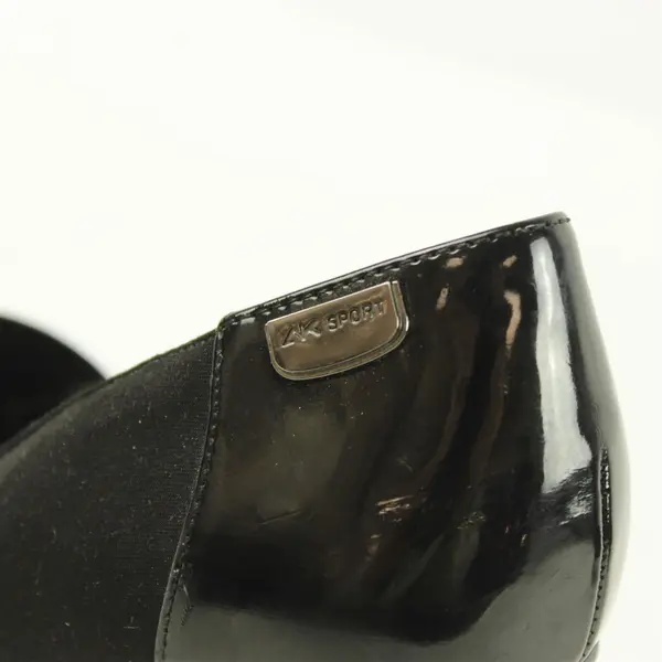 AK Sport Women's Black Wedge Heels 9.5 M Closed-Toe