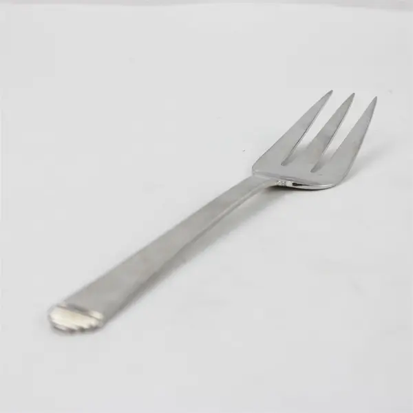 Towle 18/10 Stainless Steel Dinner Fork 7.5" Unknown Pattern HTF