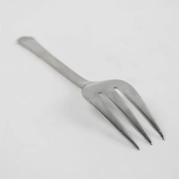 Towle 18/10 Stainless Steel Dinner Fork 7.5" Unknown Pattern HTF