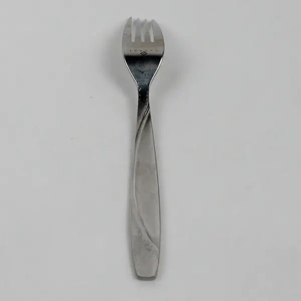 Joseph Abboud   18/10 Stainless 8.5" Serving Fork Good