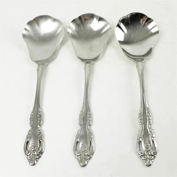 Lot of 3 Oneida Chandelier Stainless Solid Shell Casserole Spoons