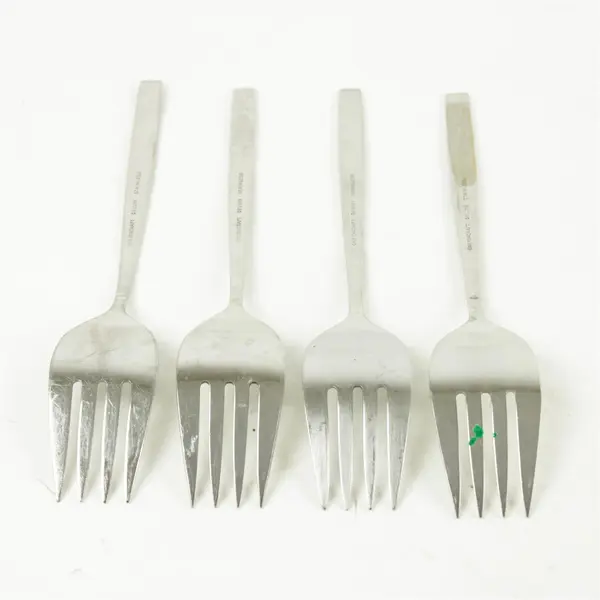 Lot of 4 Oneida Capastrano Stainless Medium Solid Cold Meat Serving Forks