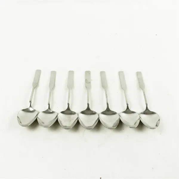 Lot of 7 Oneida Antares Glossy Stainless Oval Soup Spoons 6.75in