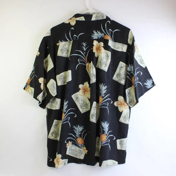 Jamaica Jaxx Men's M 100% Silk Floral Button Up Casual Hawaiian Shirt