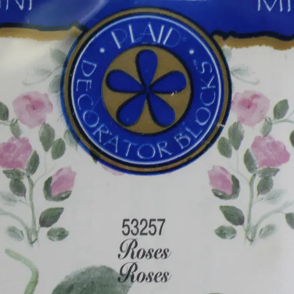 Pack of Plaid Enterprises Decorator Block Shapes, Mini Roses #53257 New 1996