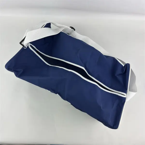 Rare 1999 NY Yankees World Champions Navy Blue Duffel Bag +Scott Brosius Card