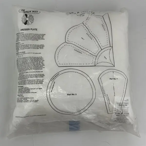 Mountain Mist Pillowloft Pillowform14"X14" 401MM