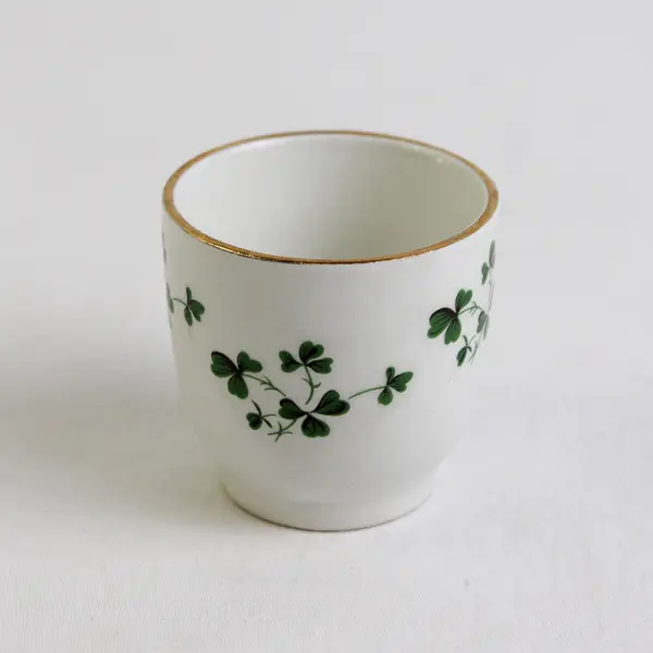 Carrigaline Irish Pottery Shamrock "From Ireland" With Gold Trim Small Cup Decor