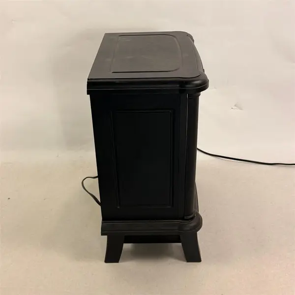 QualityCraft Decorflame Freestanding Electric Stove Heater - Local Pickup Only