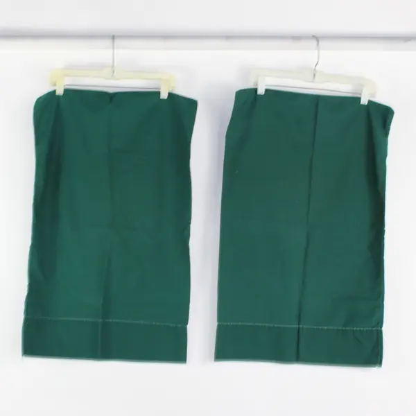 Lot Of 4 Martha Stewart Green Queen Sheet Set (2 Pillowcases, 1 Fitted, 1 Flat)