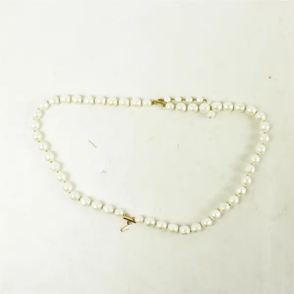 Vintage Trifari Gold-Tone Faux Pearl Necklace 13.5" 