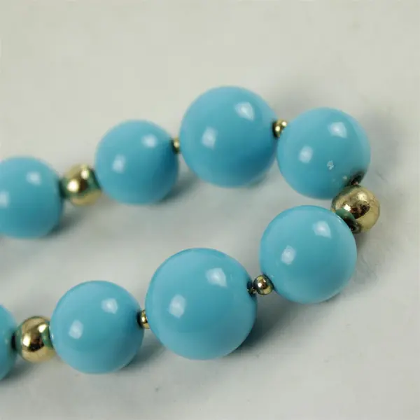 11" Graduated Faux Turquoise Beaded Necklace Gold-Tone Accents Collar