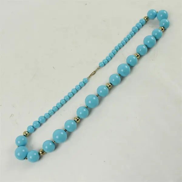 11" Graduated Faux Turquoise Beaded Necklace Gold-Tone Accents Collar