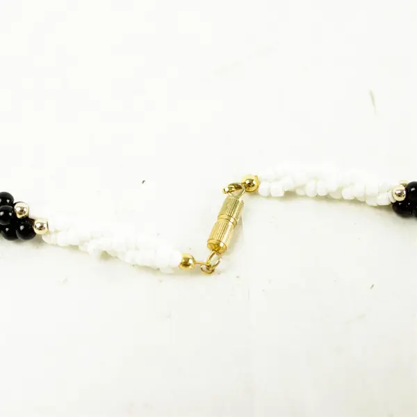 10.5" Twisted Multi-Strand White & Black Bead Necklace