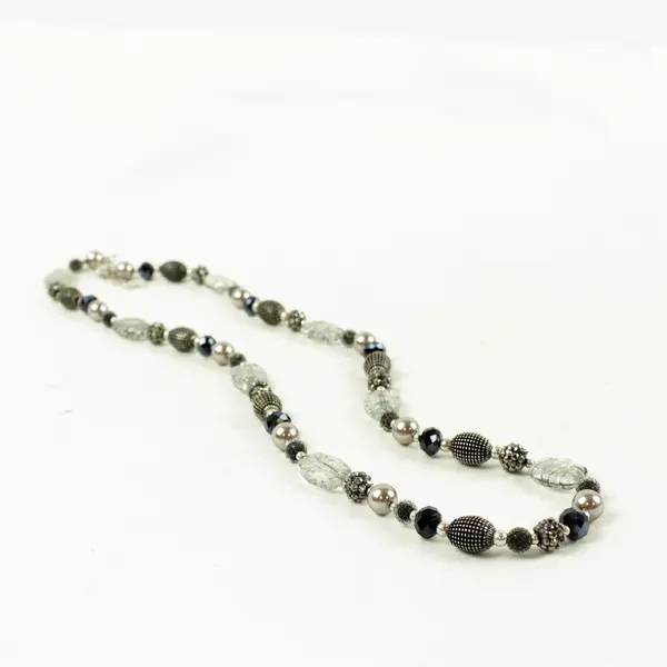 17" Black & Silver-Toned Beaded Necklace Clear Crystal Metallic Beads