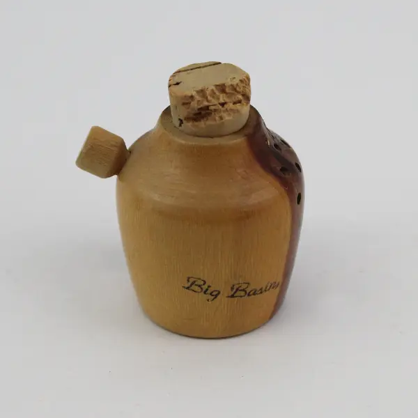Big Basin California Souvenir Myrtlewood Salt & Pepper Shakers Moonshine Jugs