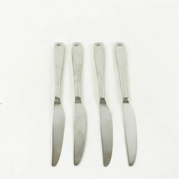 Lot of 4 Oneida Moda Stainless Steel Modern Knives