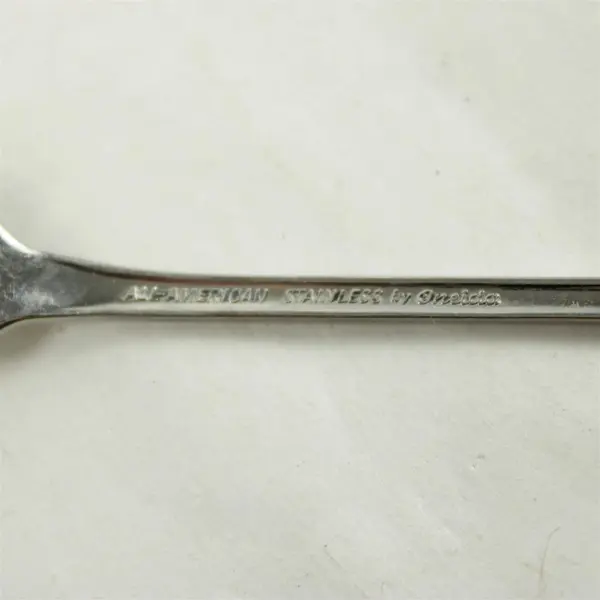 Lot of 7 Oneida Briarwood Stainless Cocktail/Seafood Forks 6.25"