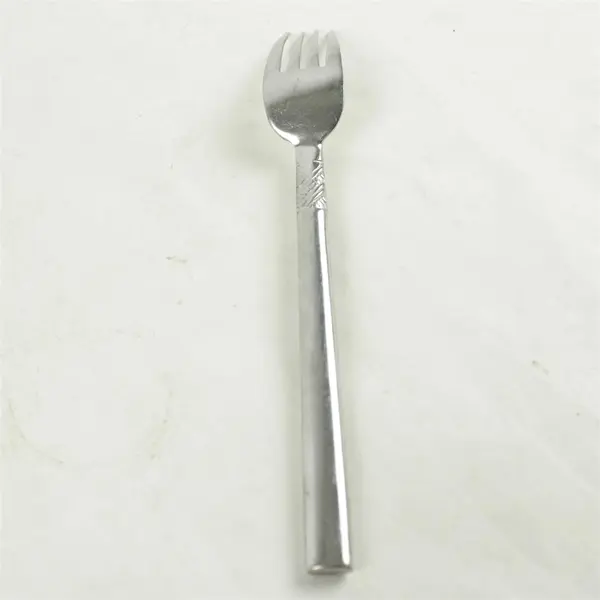 Lot of 5 Hampton Silversmiths HSV175 Stainless Dinner Forks 7.75 in
