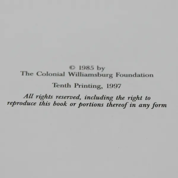 Official Guide to Colonial Williamsburg Michael Olmert 1997 PB With Street Map